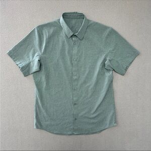 Lululemon Shirt Button Up Airing Easy Medium Menโs Green